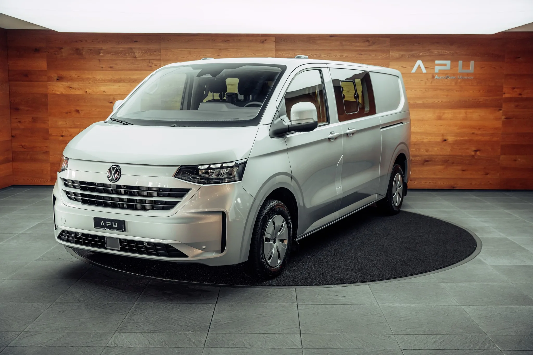 2026 Volkswagen Multivan, 4/18