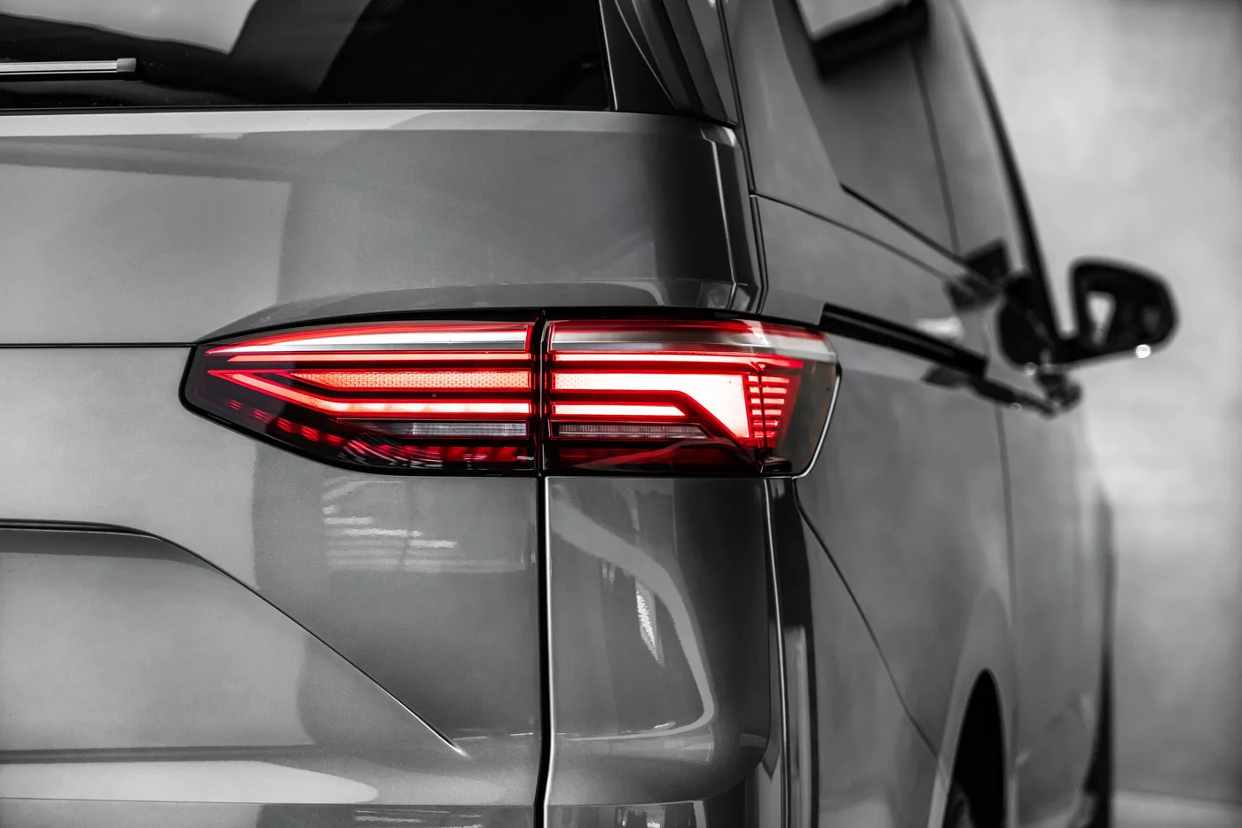 2026 Volkswagen Multivan long, 2.0 TDI DSG angeboten von einem Fachhändler in Ostrava, Tschechien, Foto 10 von 15