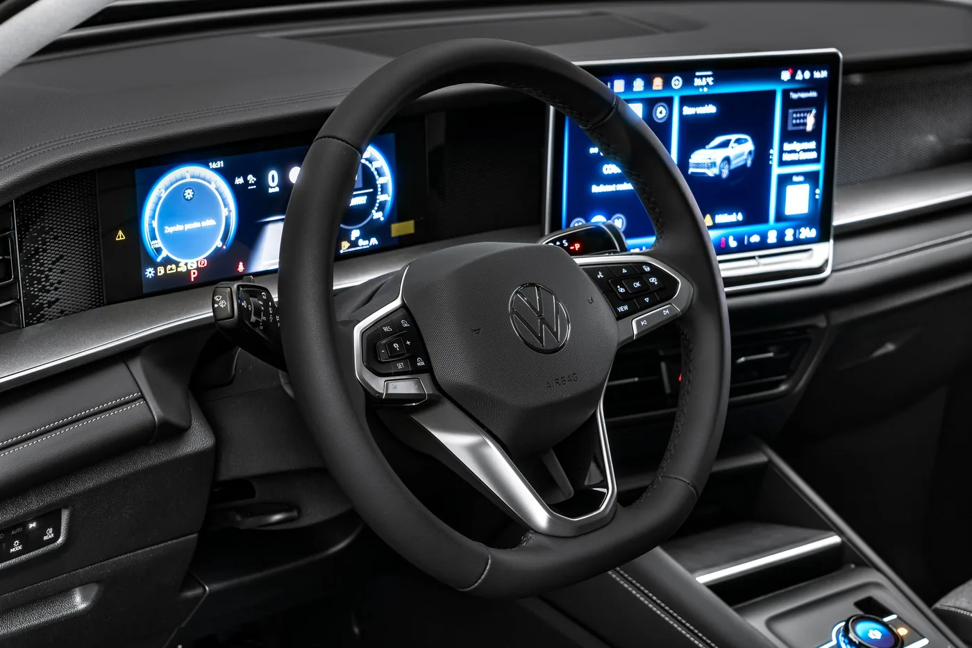 2026 Volkswagen Tayron proposée par un concessionnaire spécialisé à Ostrava, Tchéquie, photo 14 sur 18