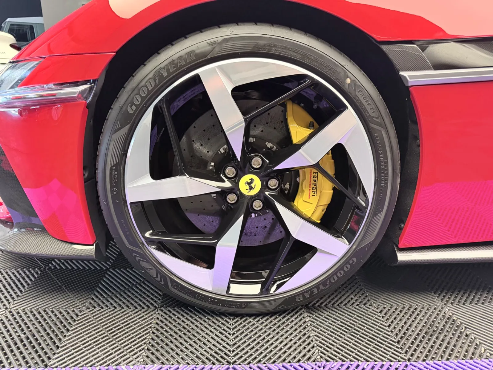 2027 Ferrari 12Cilindri, 10/24