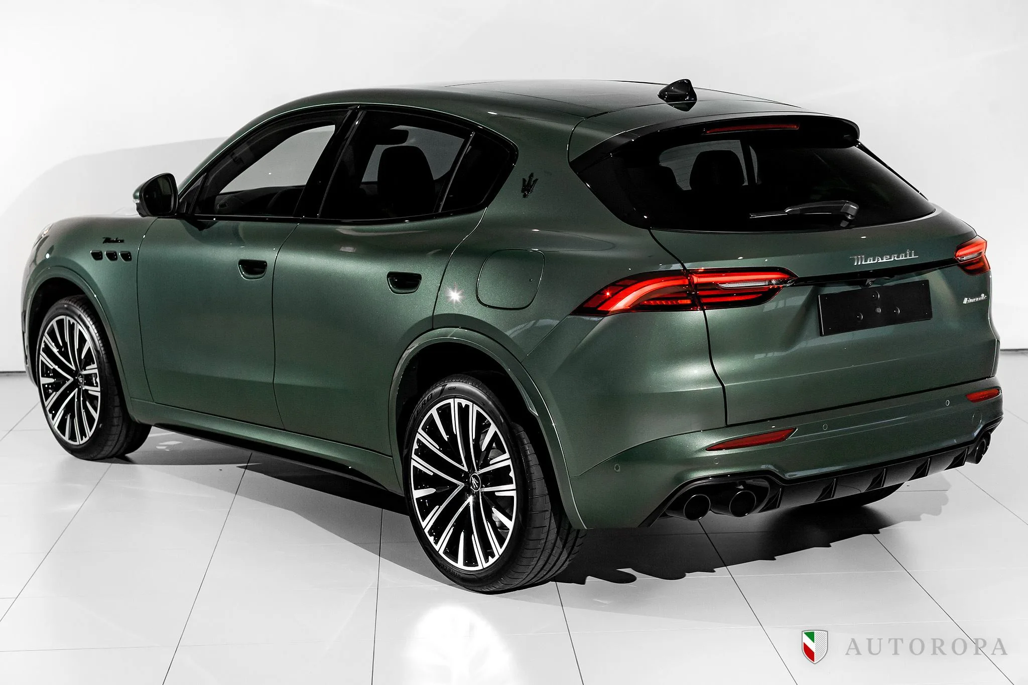 2027 Maserati Grecale Modena, 4/10