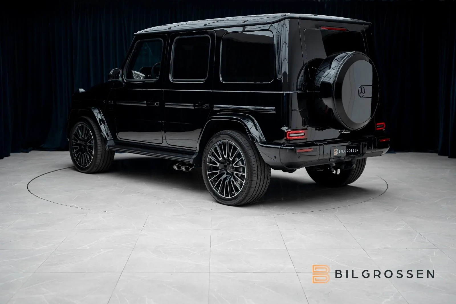 2027 Mercedes-AMG G 63 Superior Line, 3/28