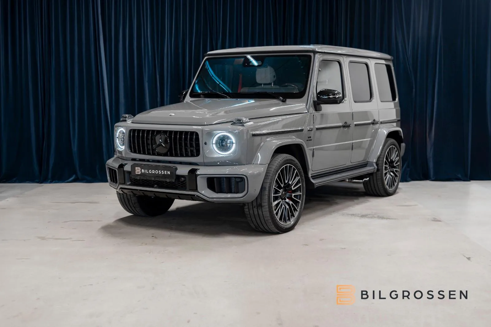 2027 Mercedes-AMG G 63 Superior Line proposée par un concessionnaire spécialisé à Täby, Suède, photo principale