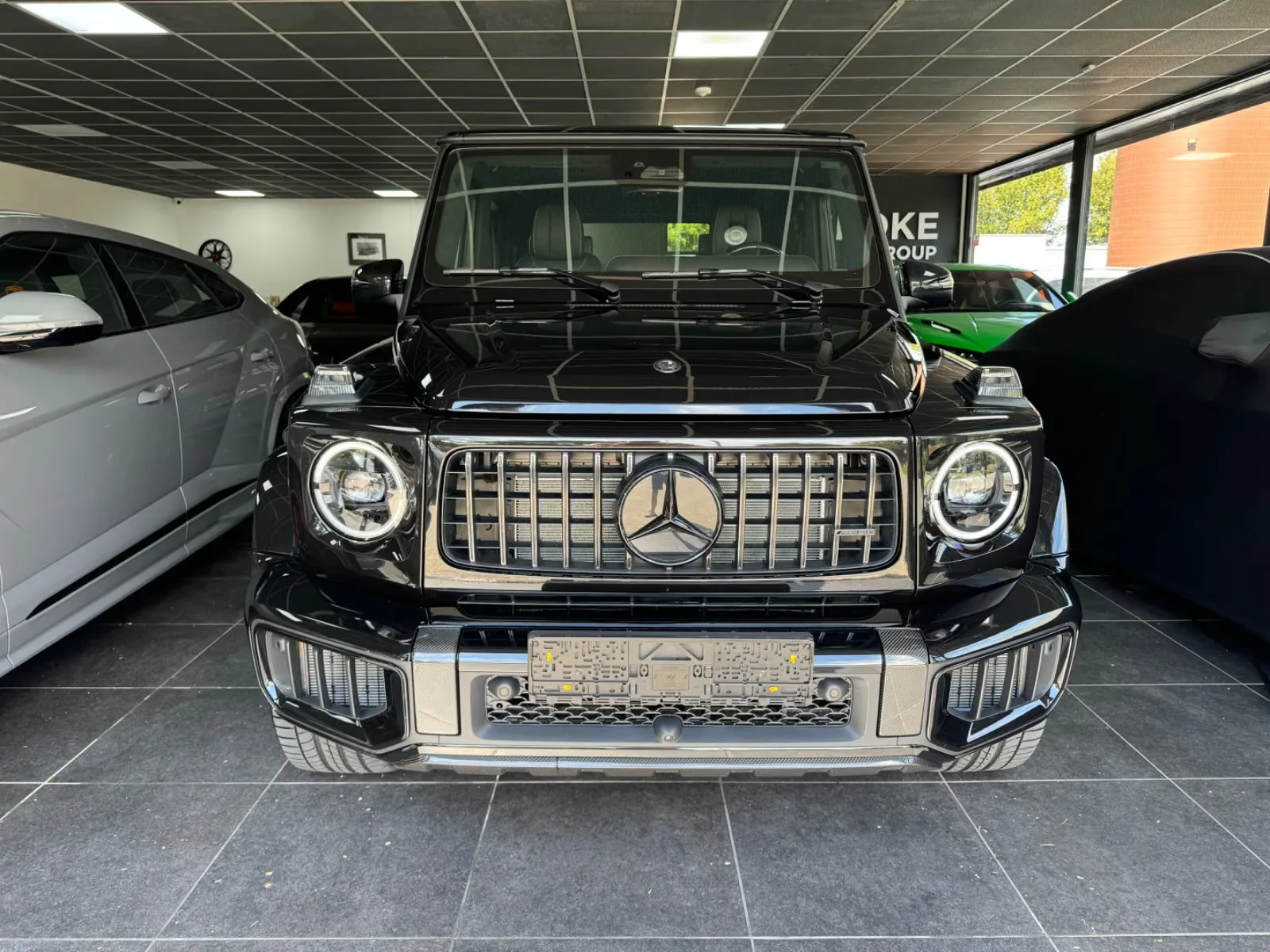 2027 Mercedes-AMG G 63 Superior Line, 2/30