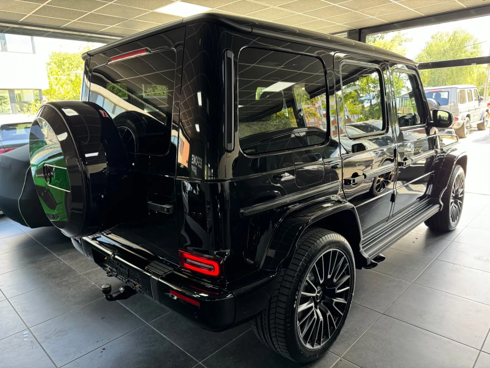 2027 Mercedes-AMG G 63 Superior Line, 6/30