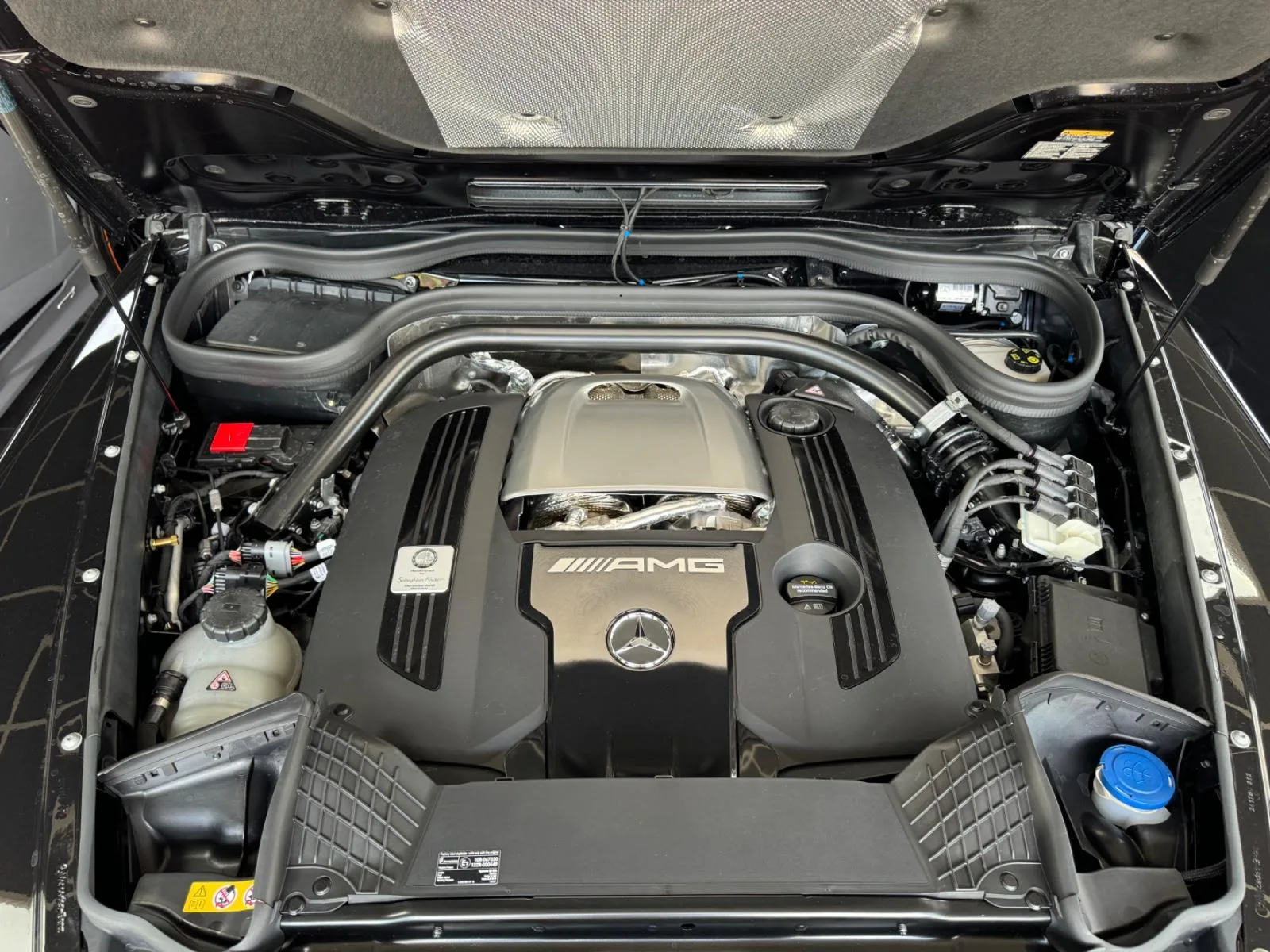 2027 Mercedes-AMG G 63 Superior Line, 8/30