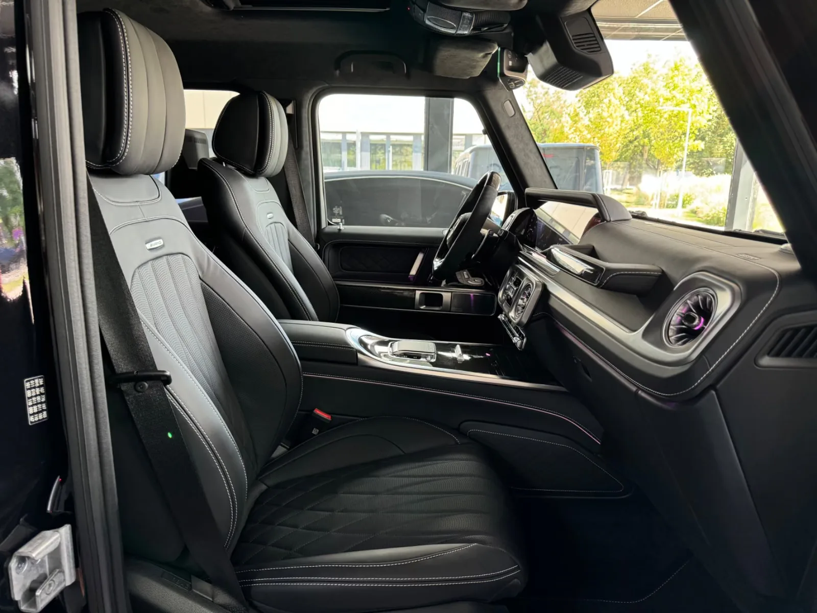 2027 Mercedes-AMG G 63 Superior Line, 14/30