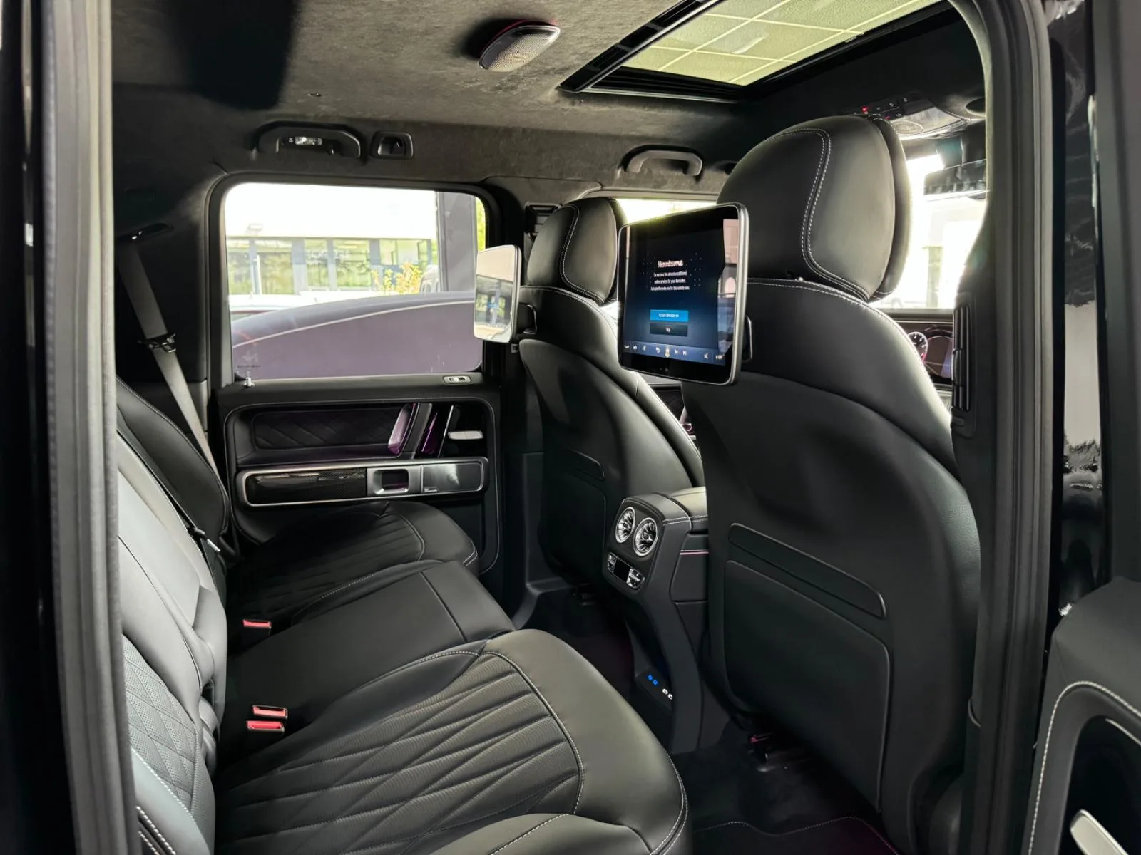 2027 Mercedes-AMG G 63 Superior Line, 19/30