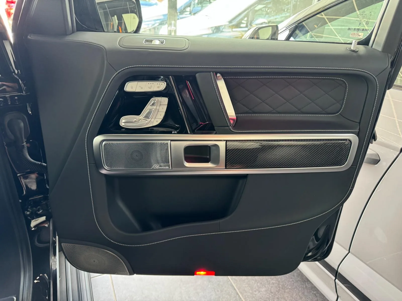 2027 Mercedes-AMG G 63 Superior Line, 23/30