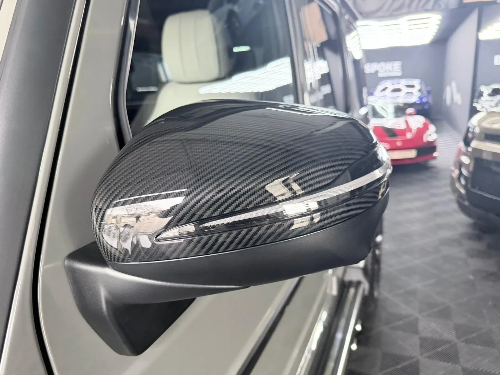 2027 Mercedes-AMG G 63 Superior Line, 3/26