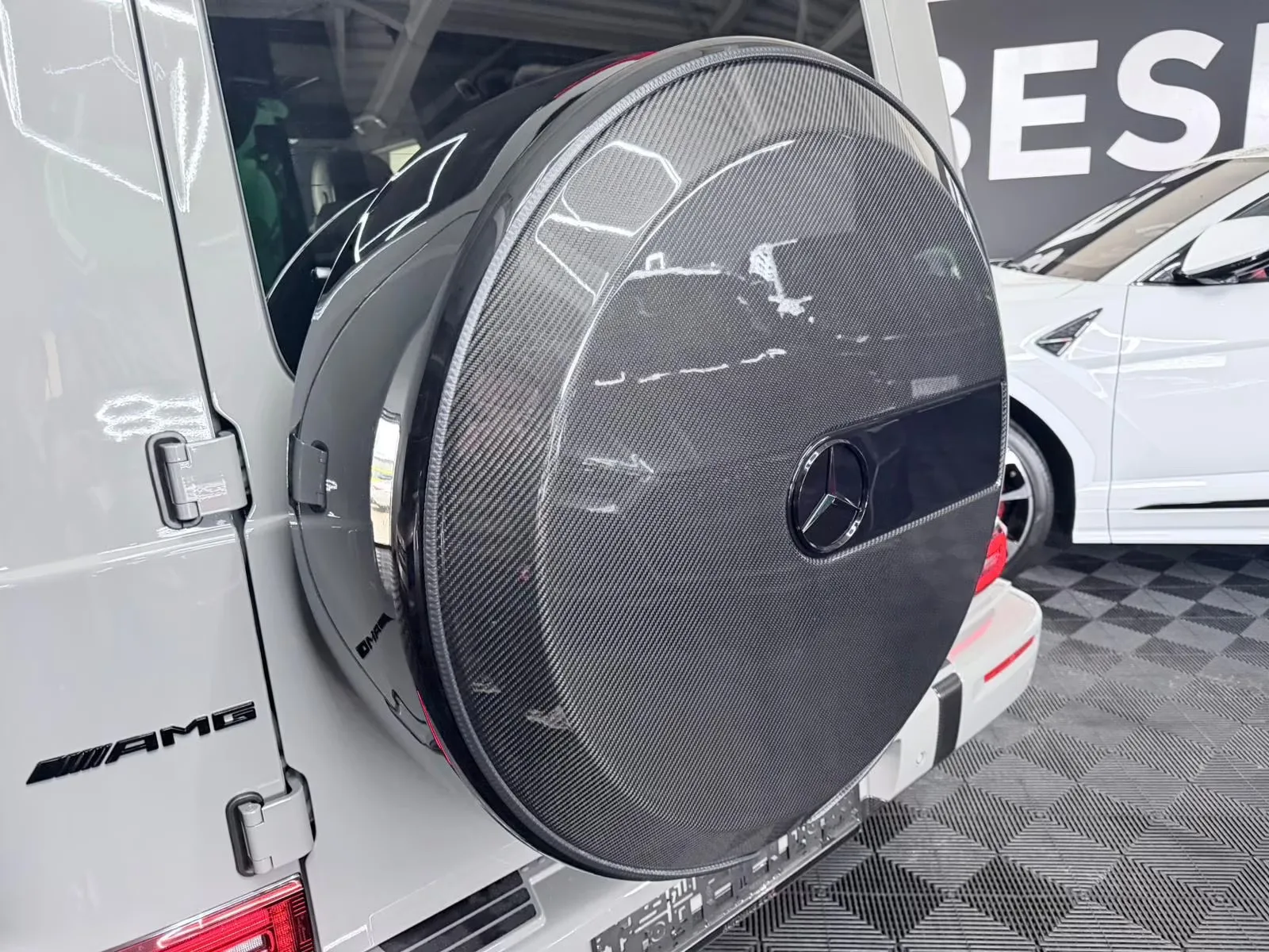 2027 Mercedes-AMG G 63 Superior Line, 5/26