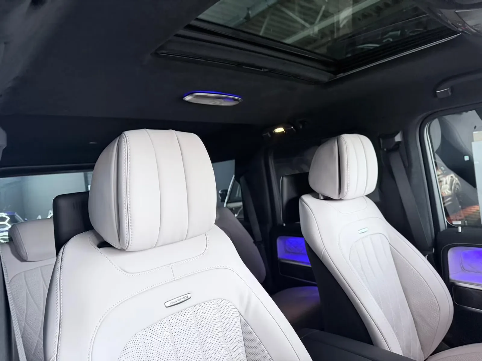 2027 Mercedes-AMG G 63 Superior Line, 14/26