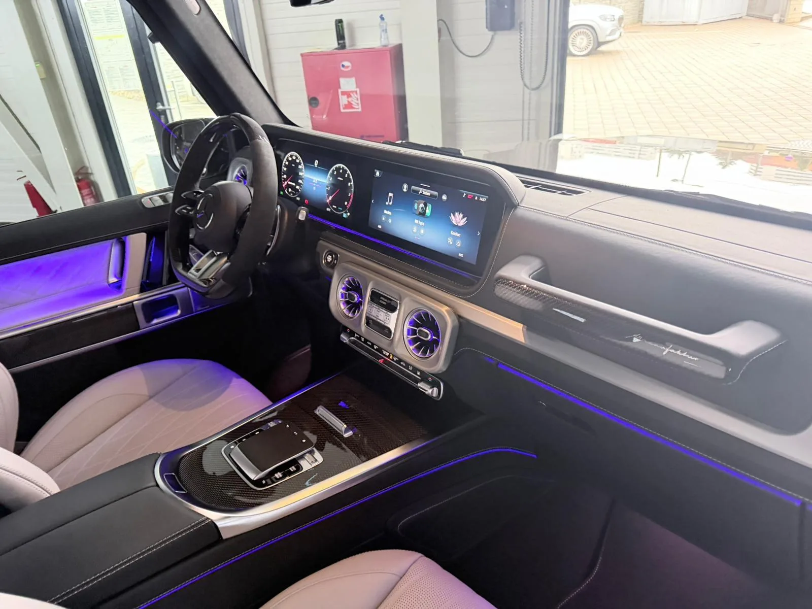 2027 Mercedes-AMG G 63 Superior Line, 15/26