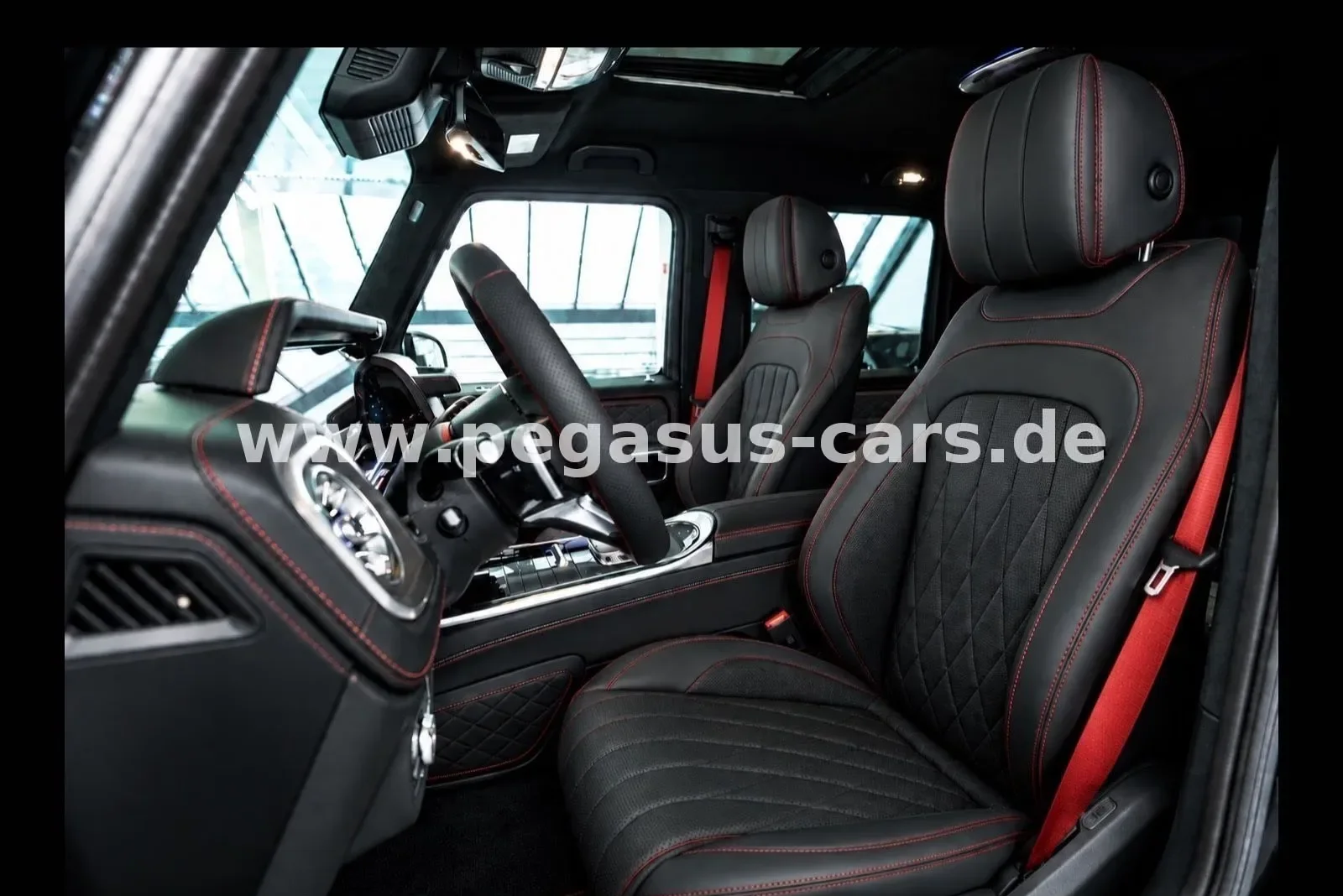 2027 Mercedes-Benz G 450 d AMG Line, 2/30