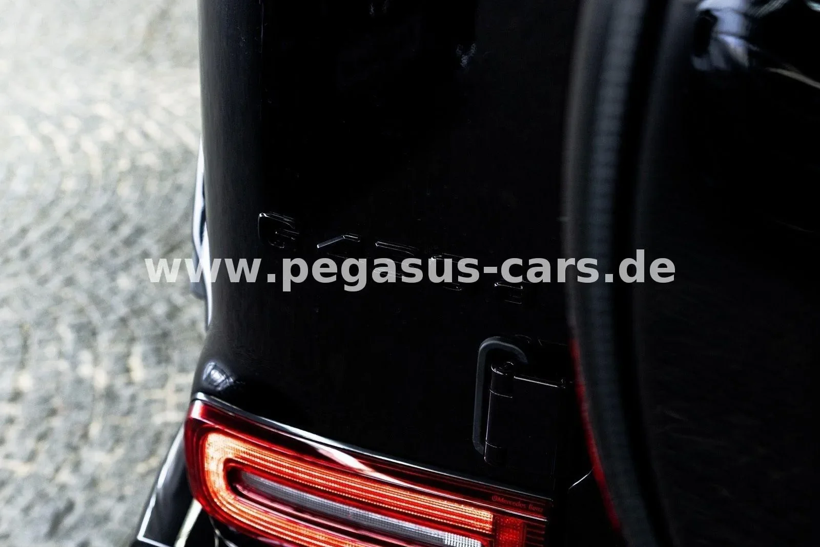 2027 Mercedes-Benz G 450 d AMG Line, 15/30