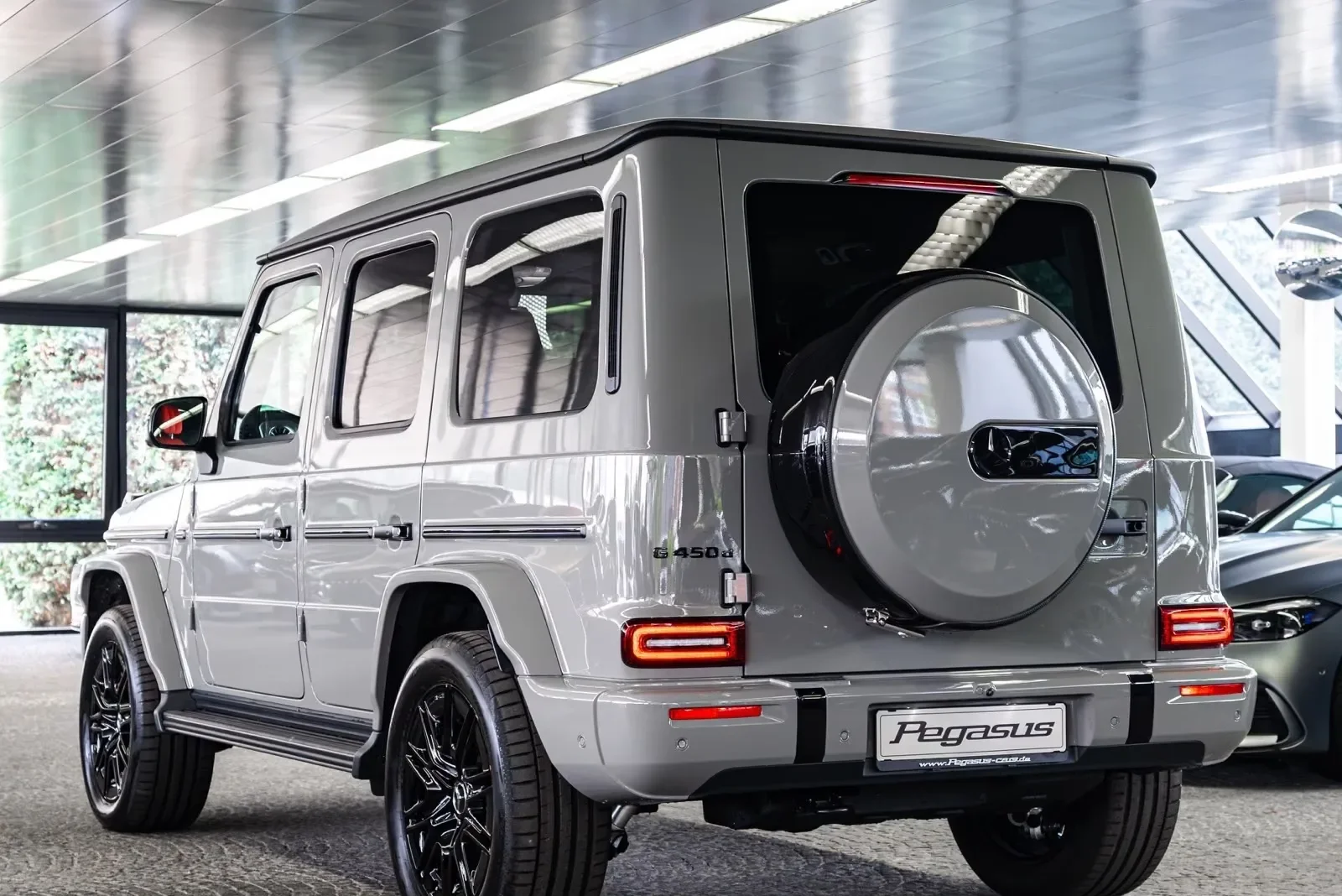 2027 Mercedes-Benz G 450 d AMG Line, 8/30