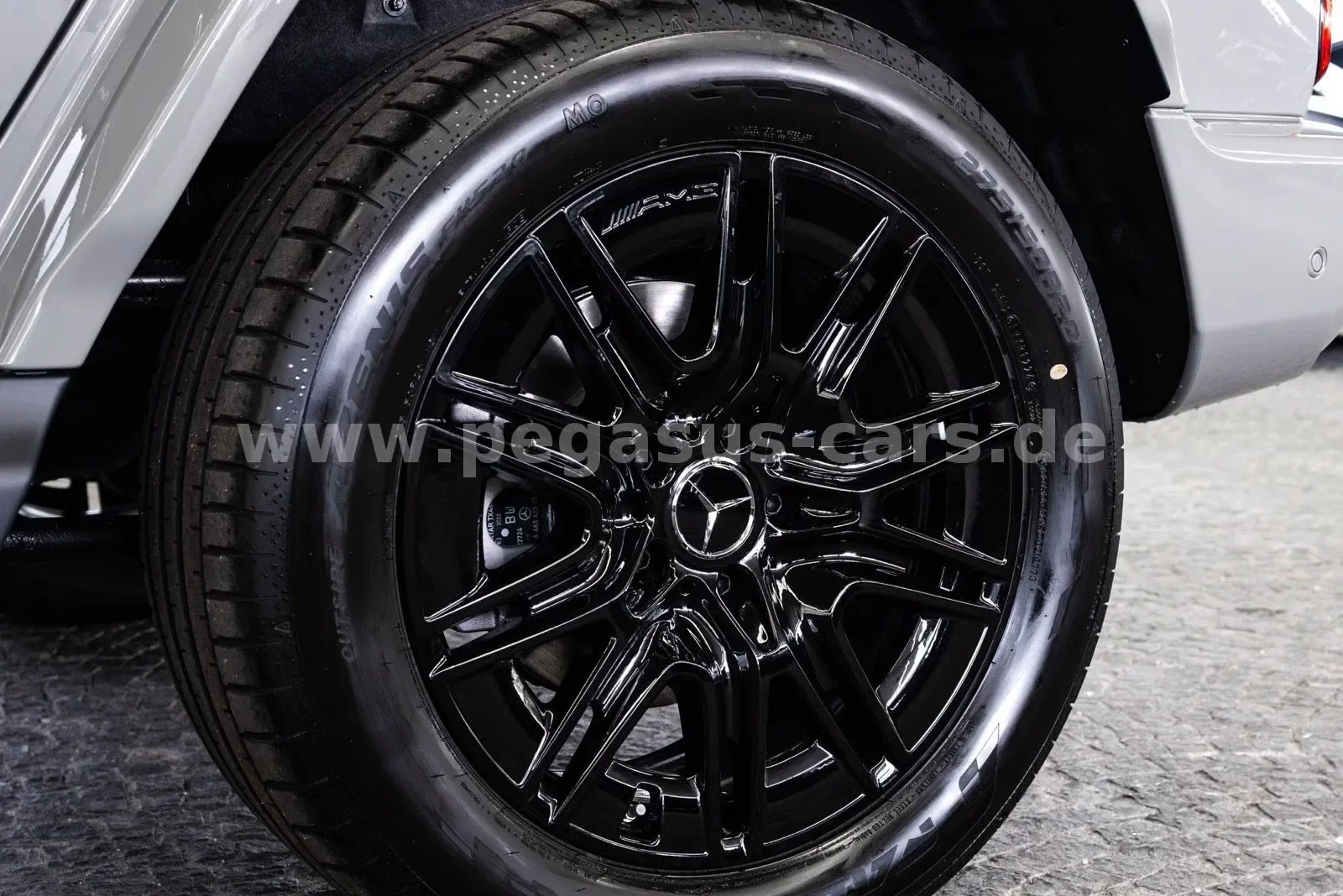 2027 Mercedes-Benz G 450 d AMG Line, 15/30