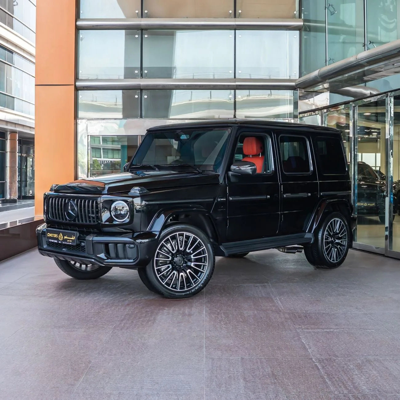 2027 Mercedes-Benz G 63 AMG angeboten von einem Spezialhändler in Dubai, Vereinigte Arabische Emirate, Hauptfoto