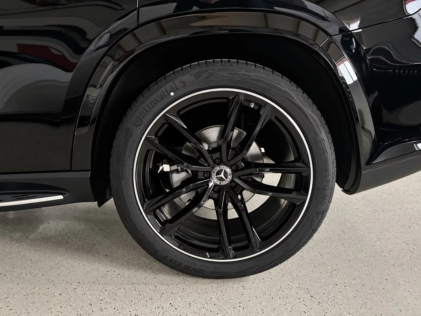 2027 Mercedes-Benz GLS 450 d 4MATIC AMG Line Plus, 8/26