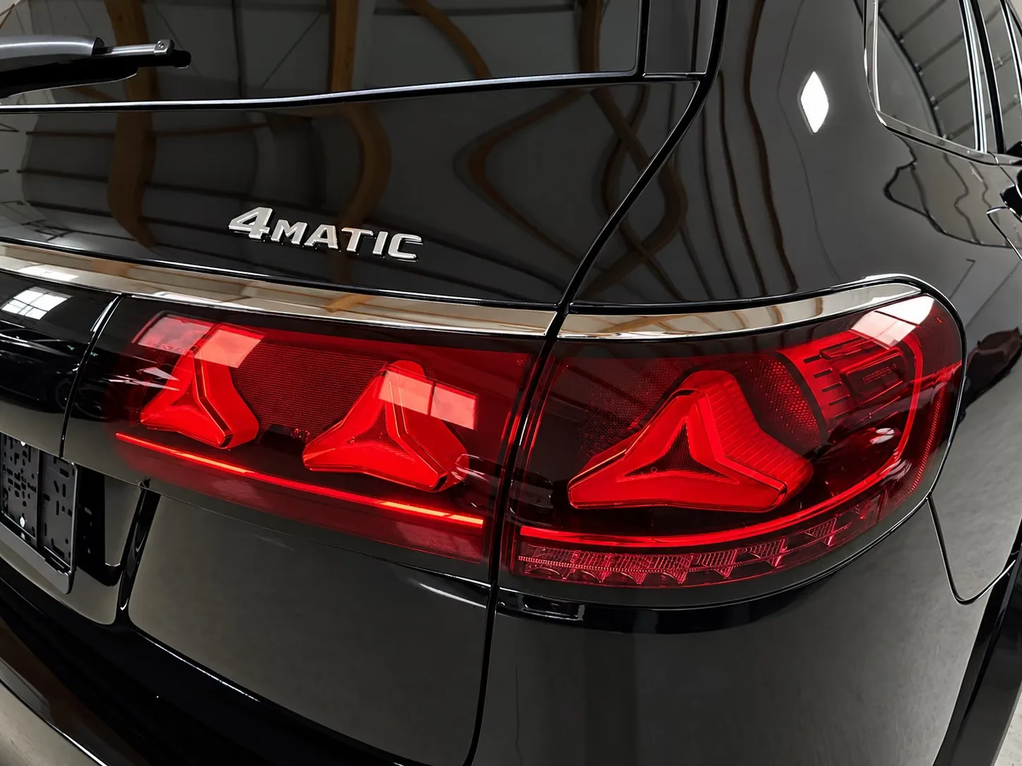 2027 Mercedes-Benz GLS 450 d 4MATIC AMG Line Plus, 12/26