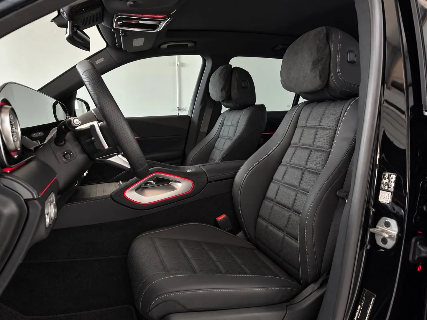 2027 Mercedes-Benz GLS 450 d 4MATIC AMG Line Plus, 15/26