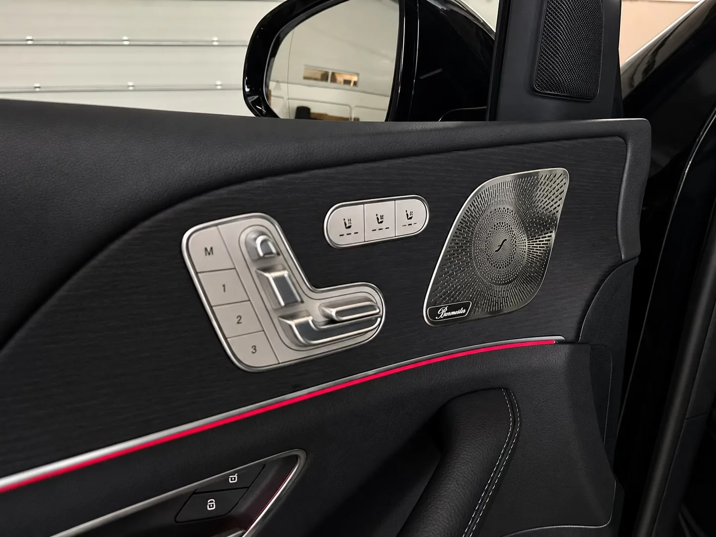 2027 Mercedes-Benz GLS 450 d 4MATIC AMG Line Plus, 17/26