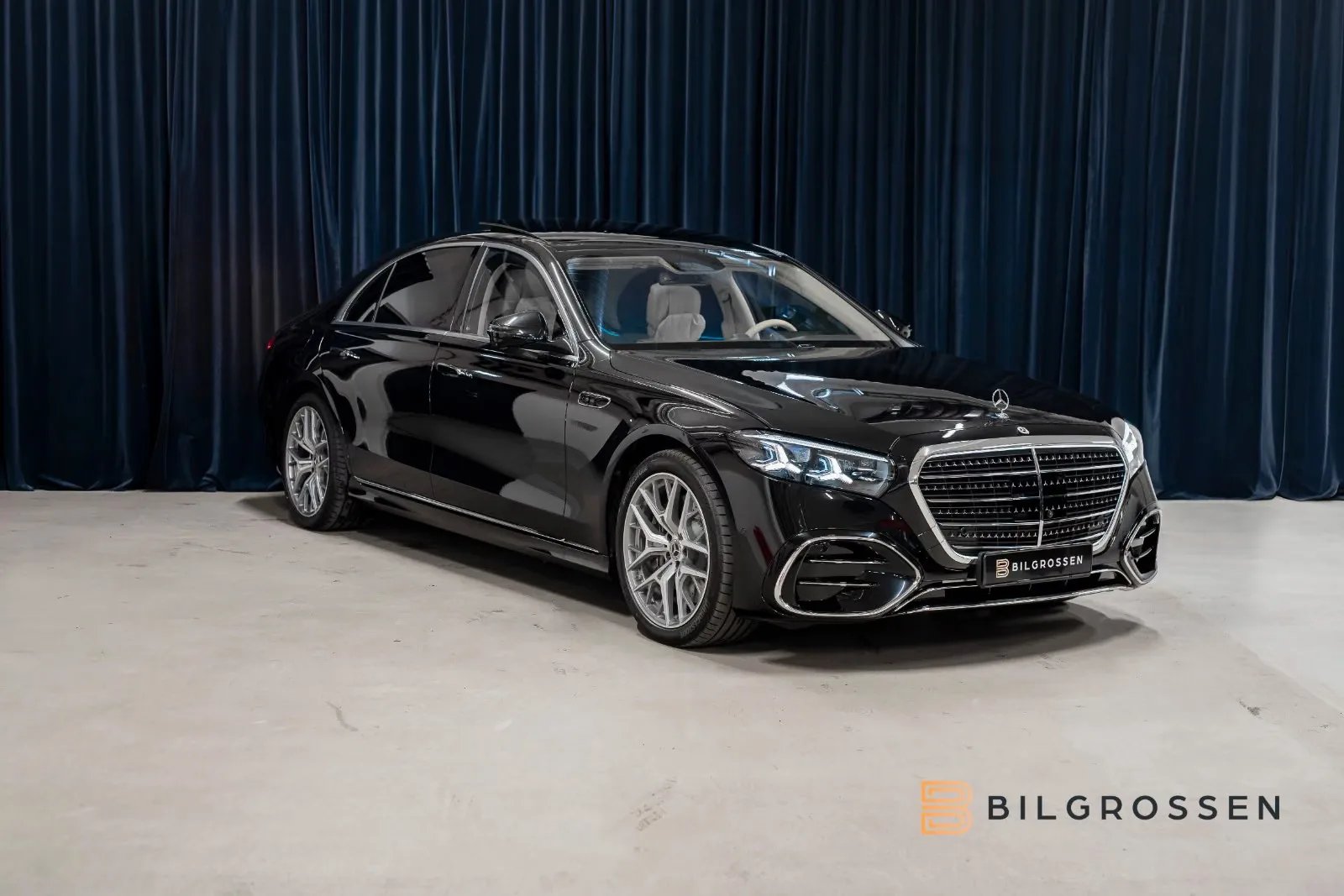 2027 Mercedes-Benz S 580 e 4MATIC Long, 7/26