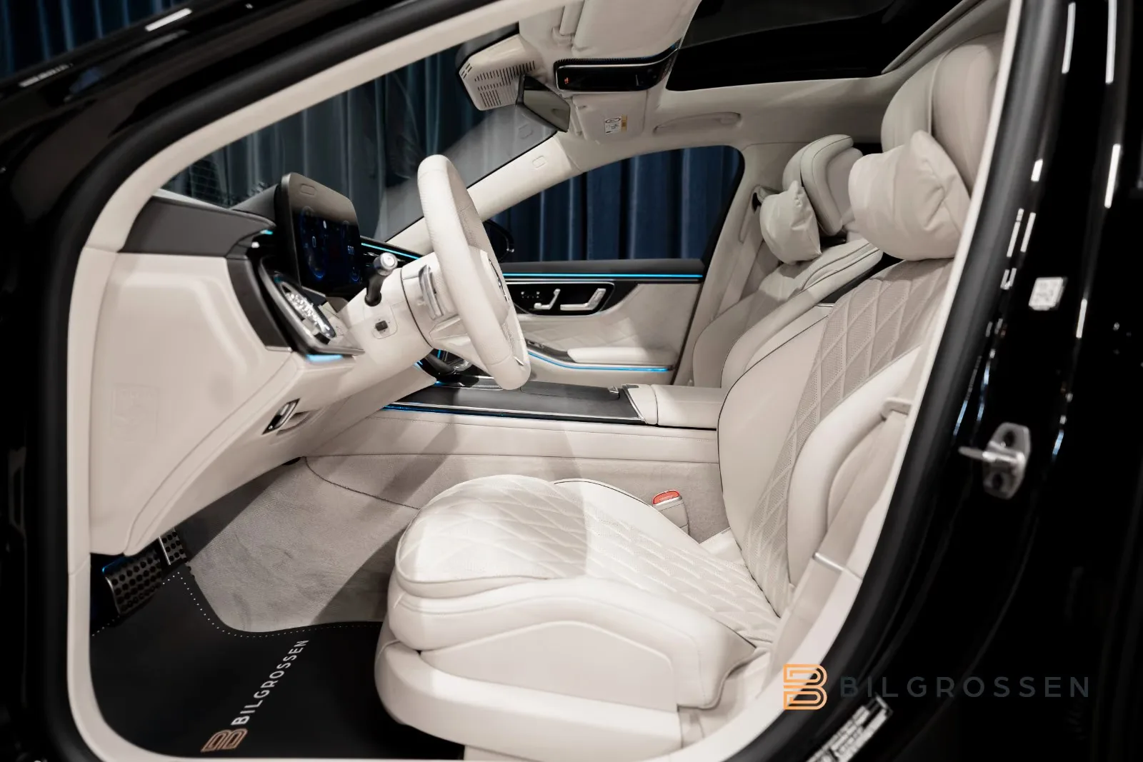 2027 Mercedes-Benz S 580 e 4MATIC Long, 17/26