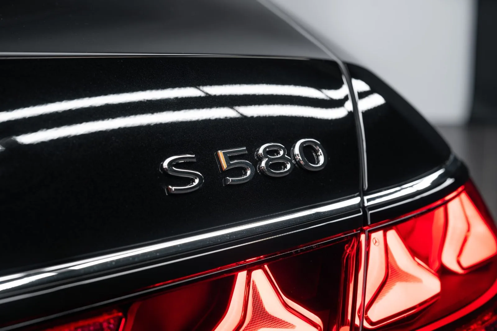 2027 Mercedes-Maybach S 580, 17/22