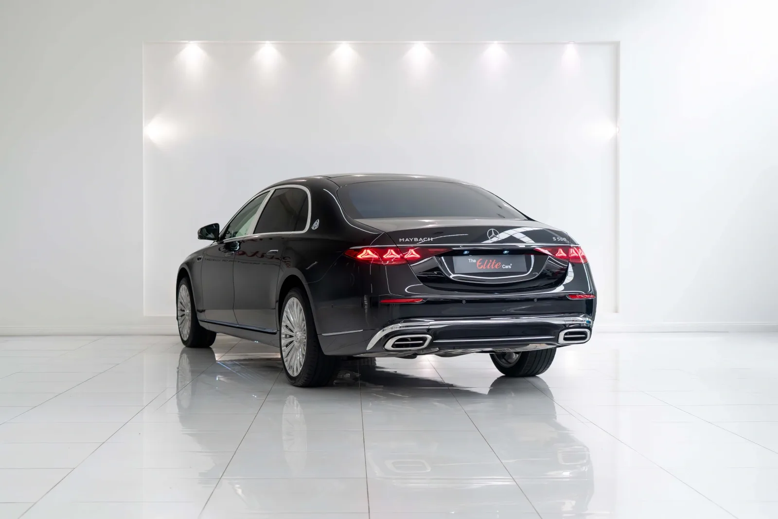 2027 Mercedes-Maybach S 580, 4/16