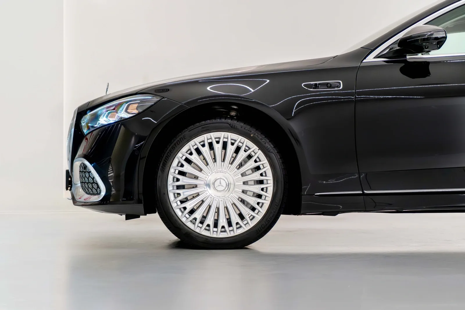 2027 Mercedes-Maybach S 580, 6/16