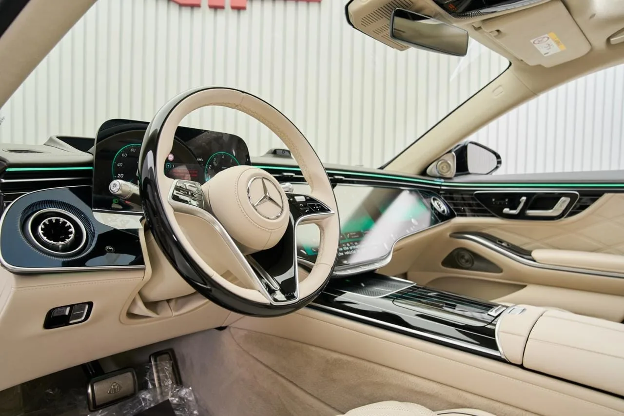 2027 Mercedes-Maybach S 580, 10/12