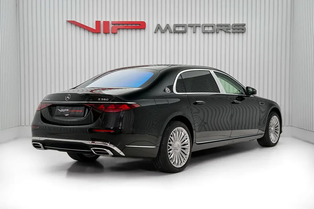 2027 Mercedes-Maybach S 580, 4/12