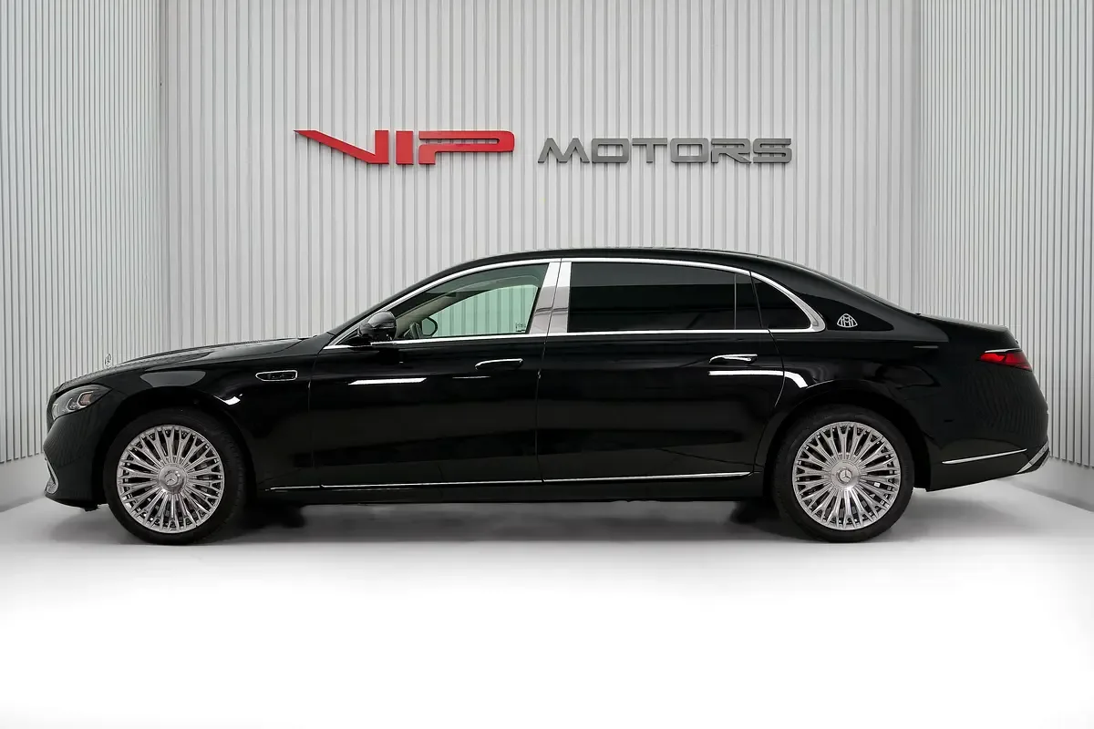 2027 Mercedes-Maybach S 580, 7/12
