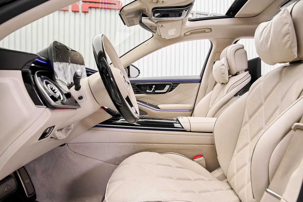 2027 Mercedes-Maybach S 580, 10/12