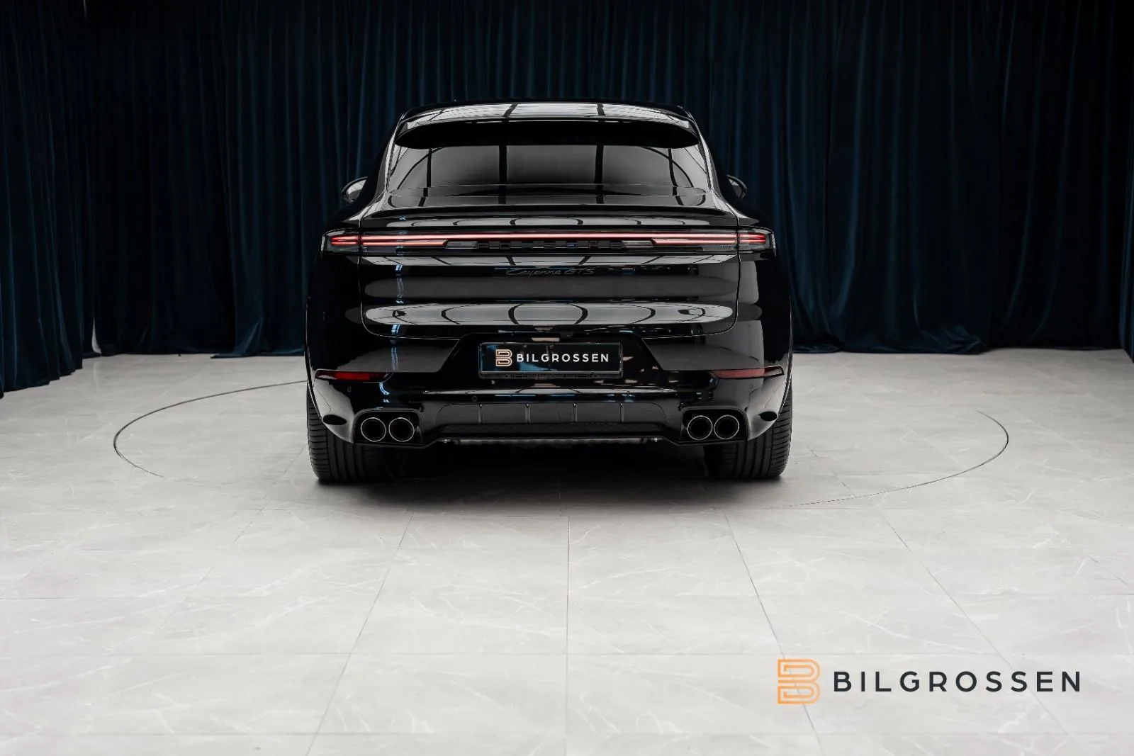 2027 Porsche Cayenne GTS Coupé, 4/24