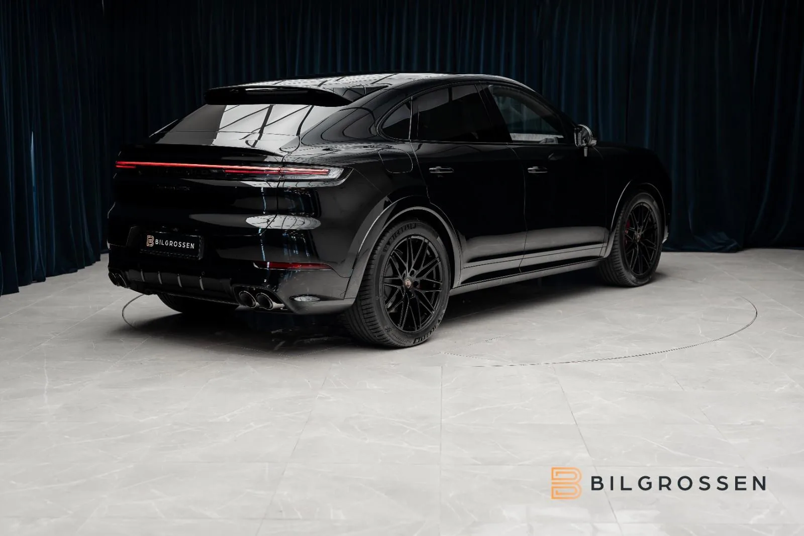 2027 Porsche Cayenne GTS Coupé, 5/24