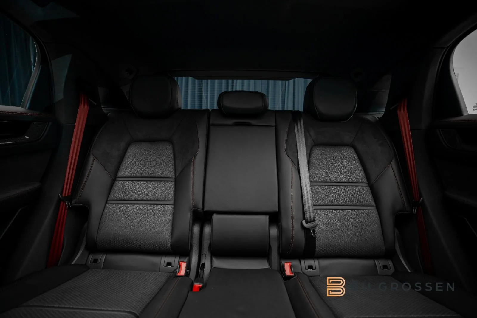 2027 Porsche Cayenne GTS Coupé, 18/24