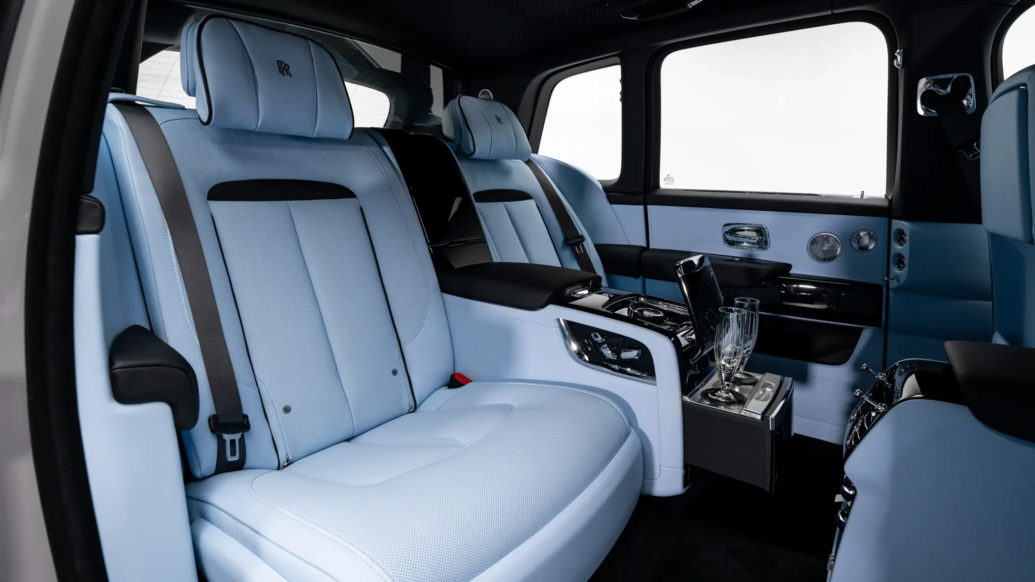 2027 Rolls-Royce Cullinan, 30/30