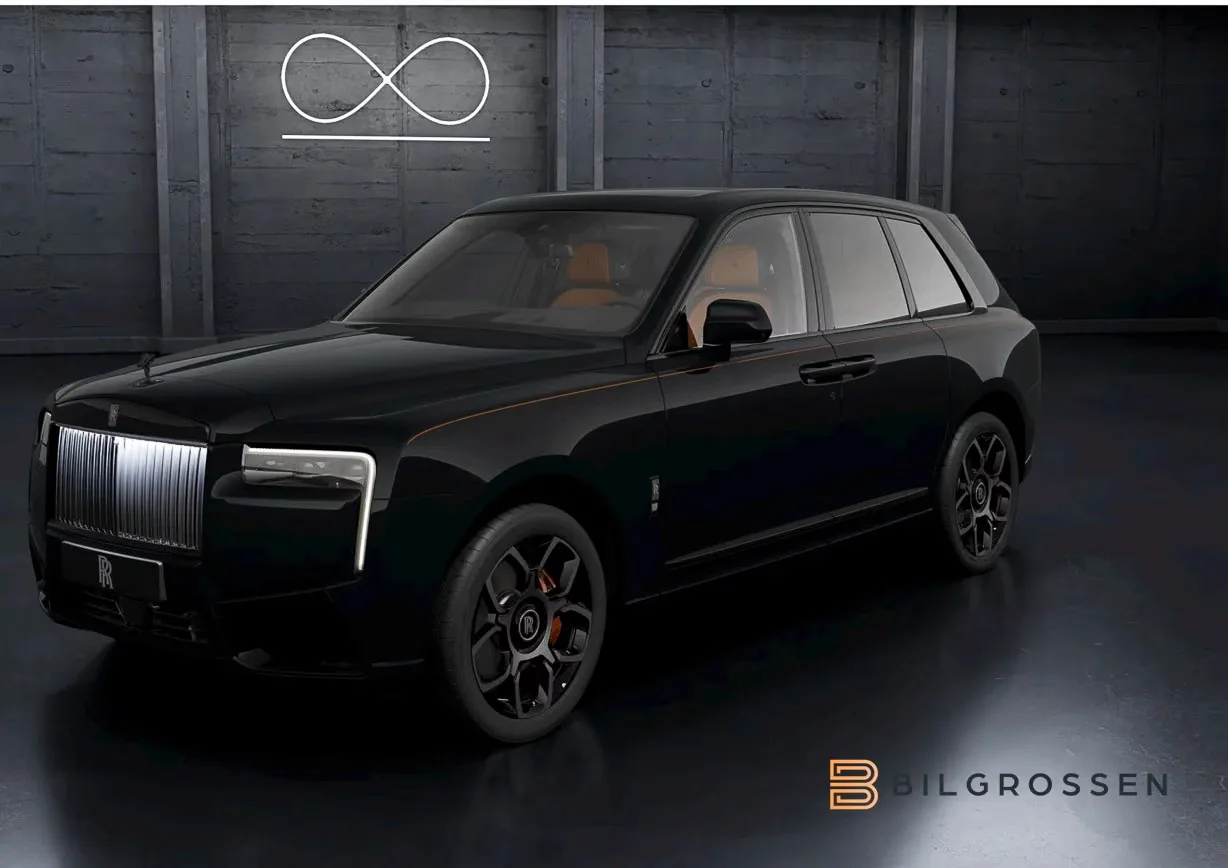 2027 Rolls-Royce Cullinan Series II Black Badge proposée par un concessionnaire spécialisé à Täby, Suède, photo principale