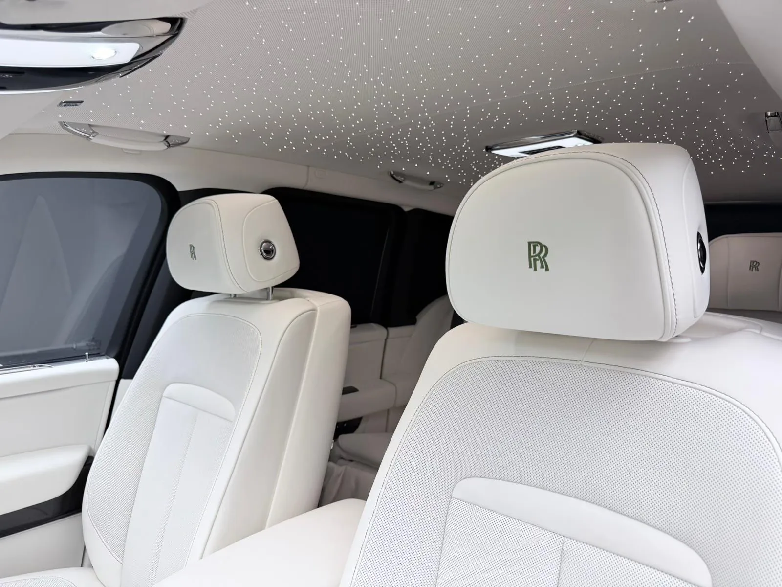 2027 Rolls-Royce Cullinan Series II Black Badge, 12/30