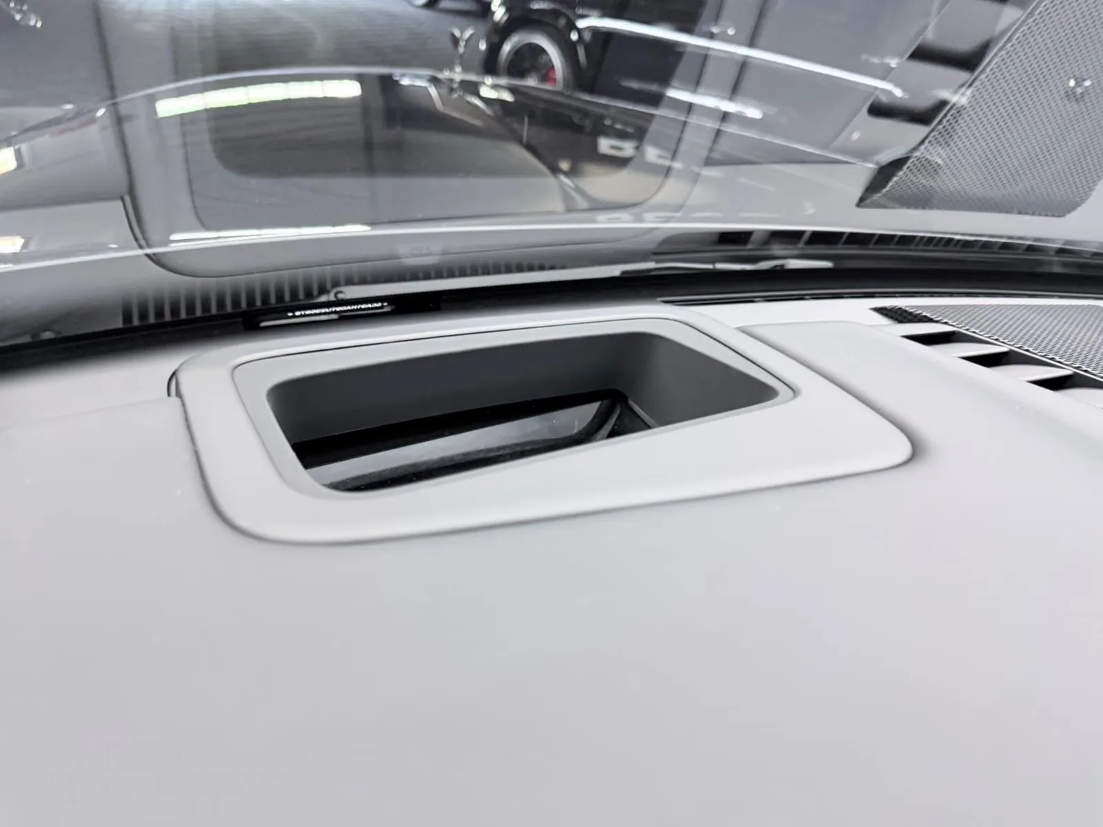 2027 Rolls-Royce Cullinan Series II Black Badge, 30/30