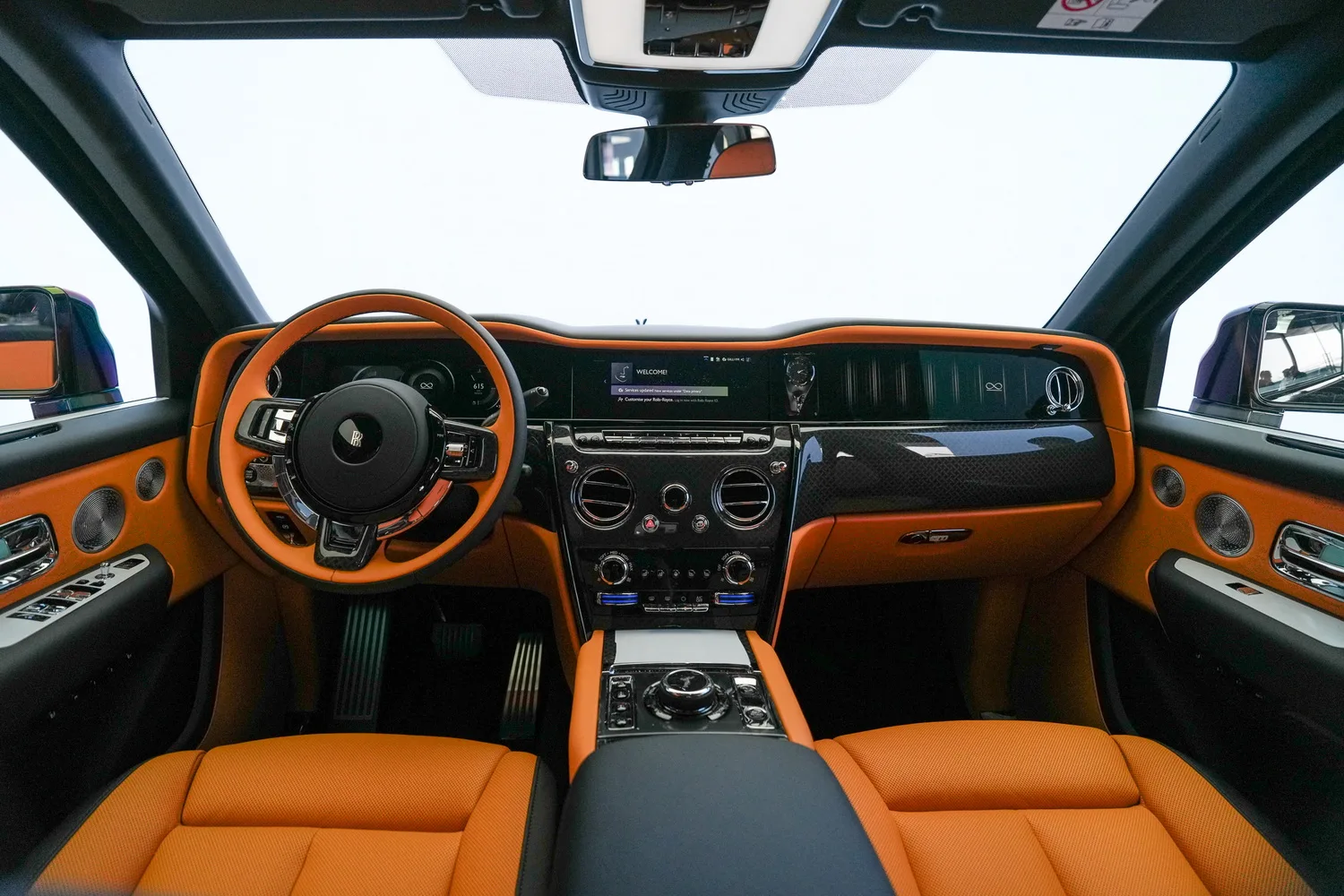 2027 Rolls-Royce Cullinan Series II Black Badge, 6/18