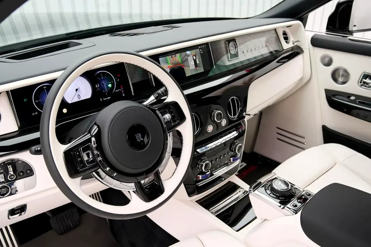 2027 Rolls-Royce Phantom Extended Series II, 9/14