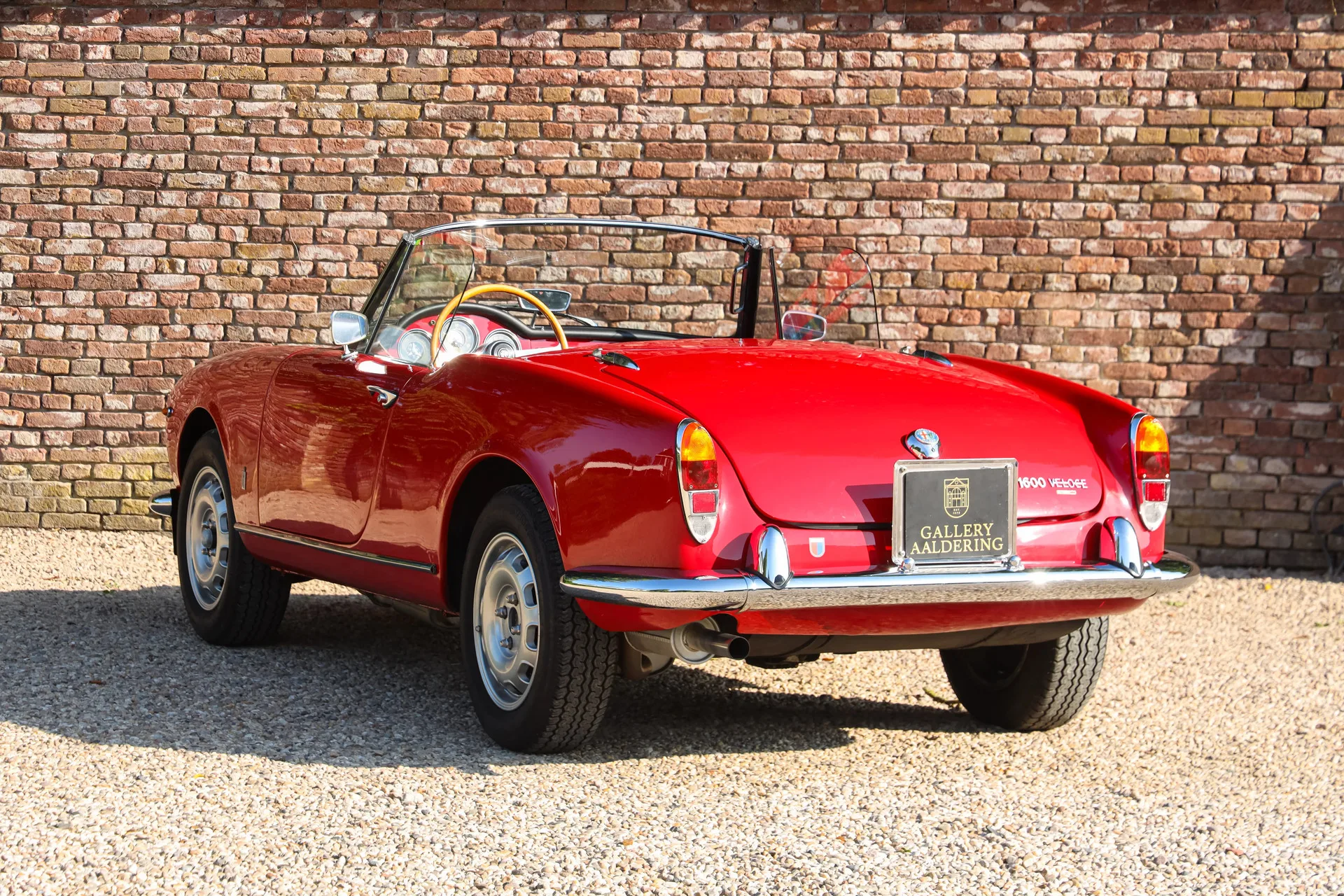 Alfa Romeo Giulia Spider Veloce, 2/30