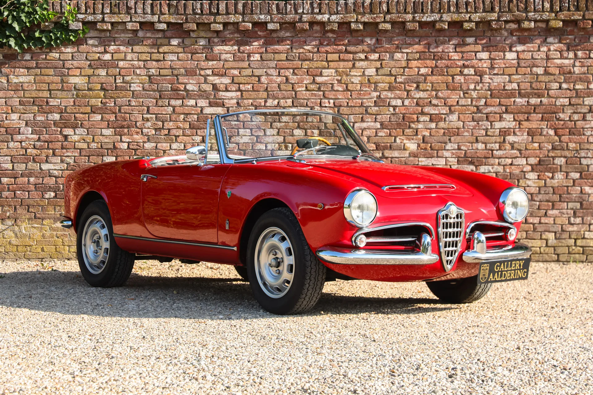 Alfa Romeo Giulia Spider Veloce, 13/30