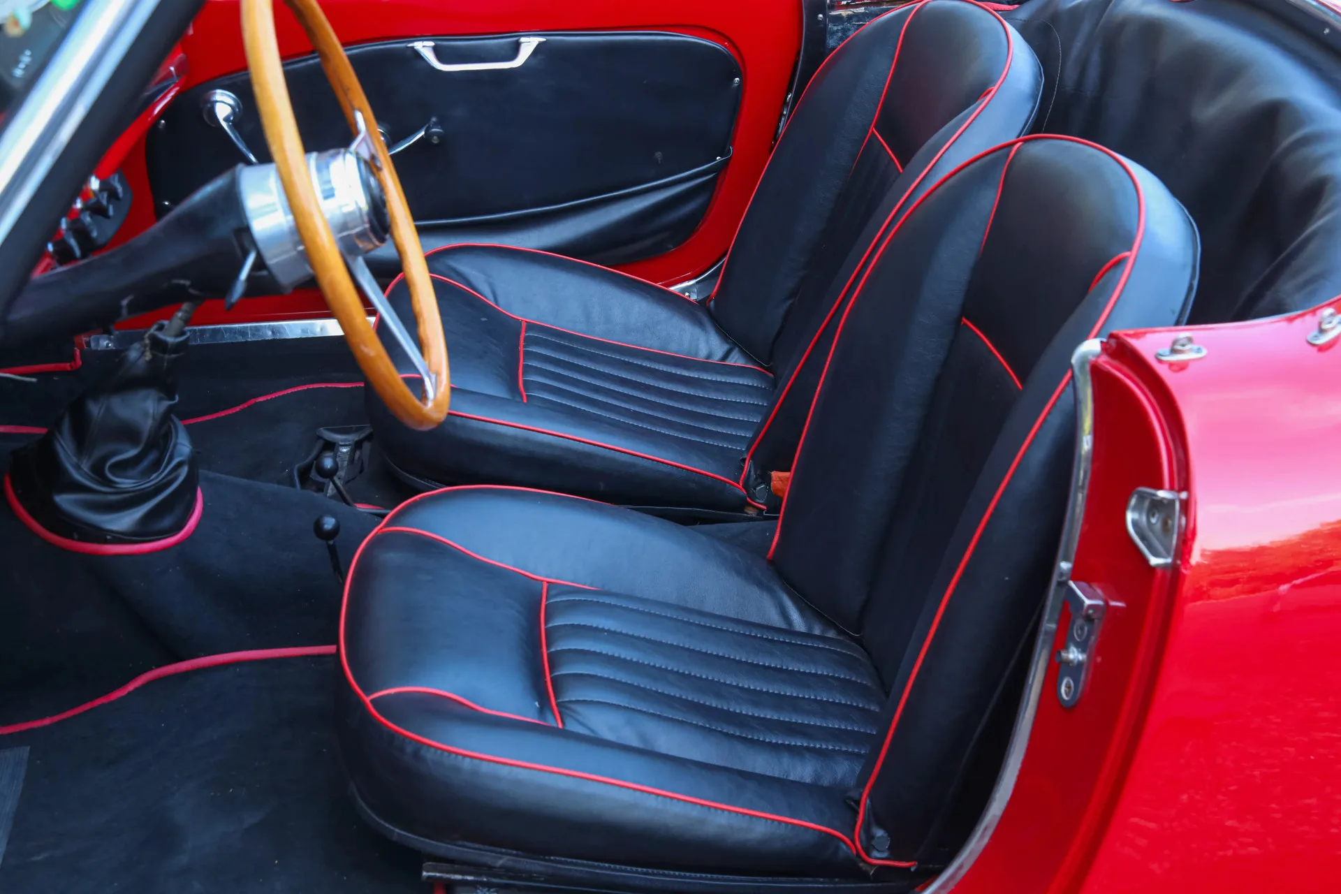 Alfa Romeo Giulia Spider Veloce, 23/30