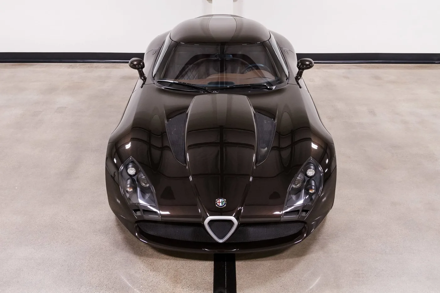 Alfa Romeo TZ3 Stradale Zagato verkauft von einem Fachhändler in Costa Mesa, Vereinigte Staaten, Foto 12 von 15