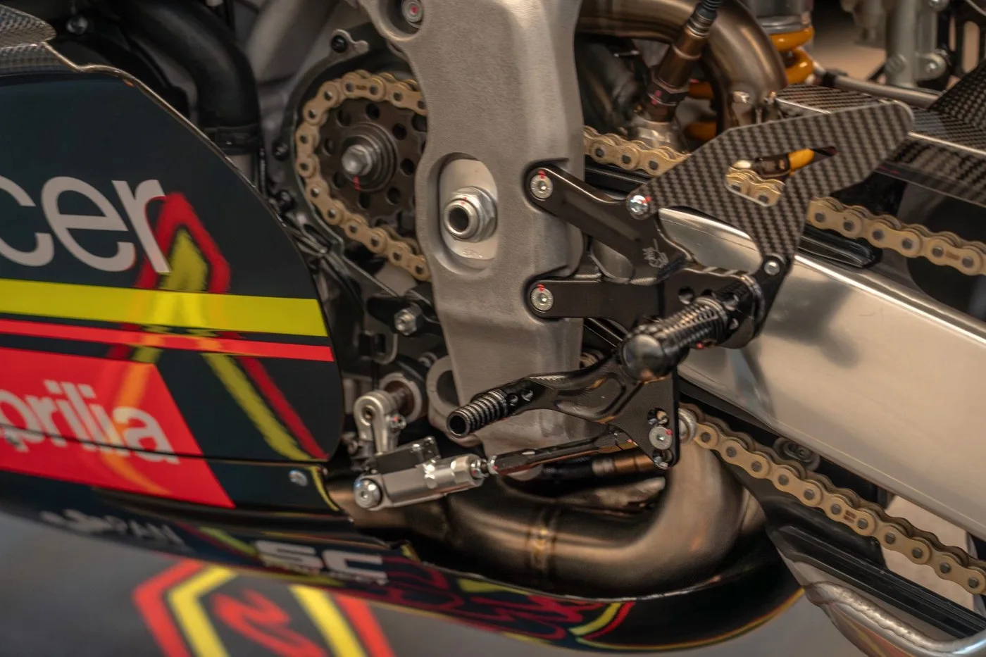 Aprilia RSV4 offered by a luxury motorcycle dealer in Gronau, Germany, photo 23 of 25