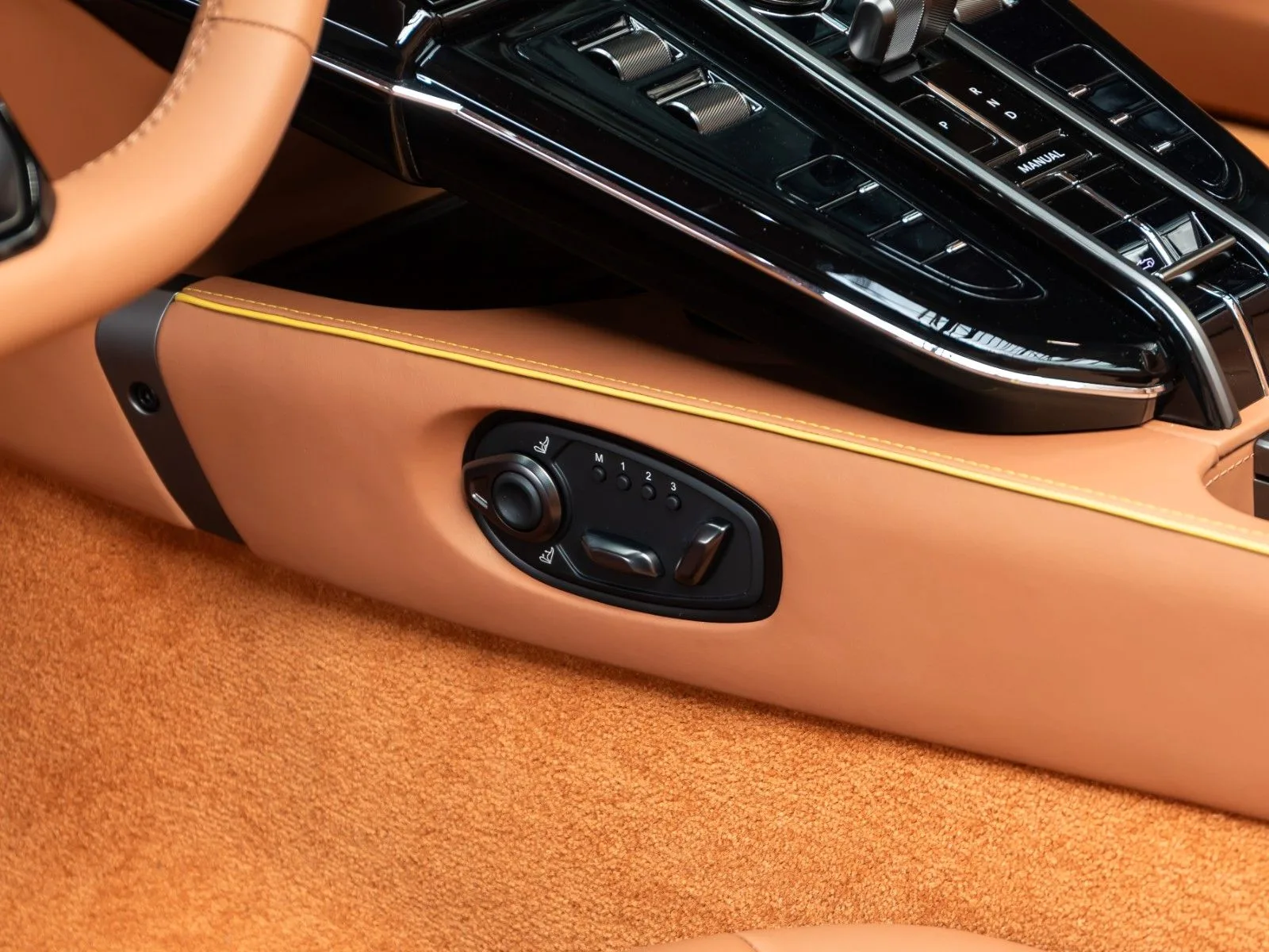 Aston Martin V8 Vantage, 26/30